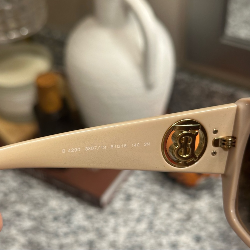 Burberry Tan Sunglasses - Picture 5 of 6